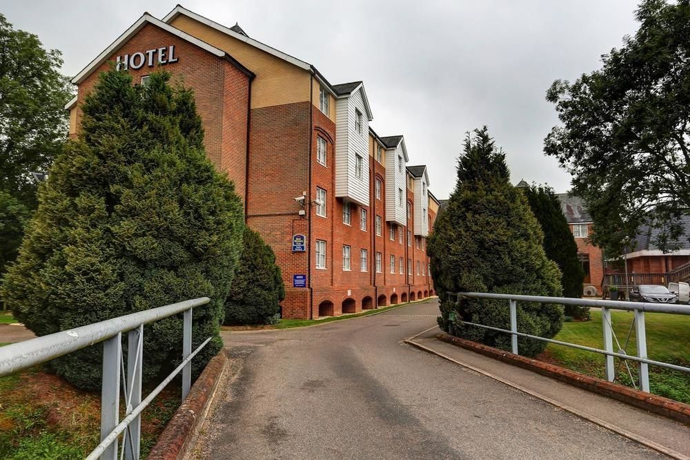 Doubletree By Hilton Reading M4 J10, An Hilton Hotel Wokingham Exterior foto